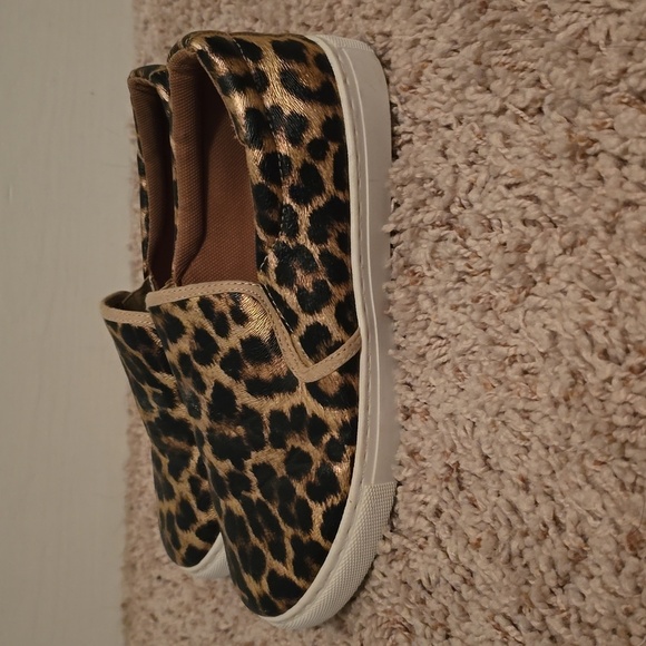 Pierre Dumas Comfort FoamLeopard Print Slip-On Sneakers Size 8 (0728) - Picture 3 of 9